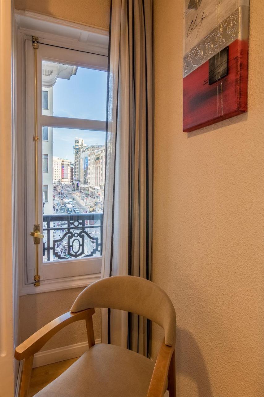 Hostal Santillan Madrid Eksteriør bilde