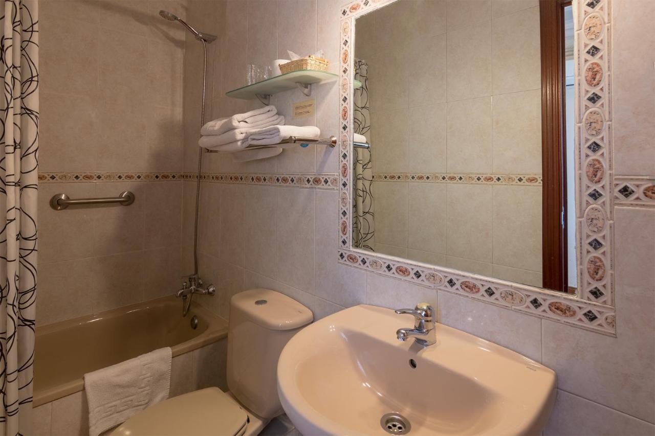 Hostal Santillan Madrid Eksteriør bilde