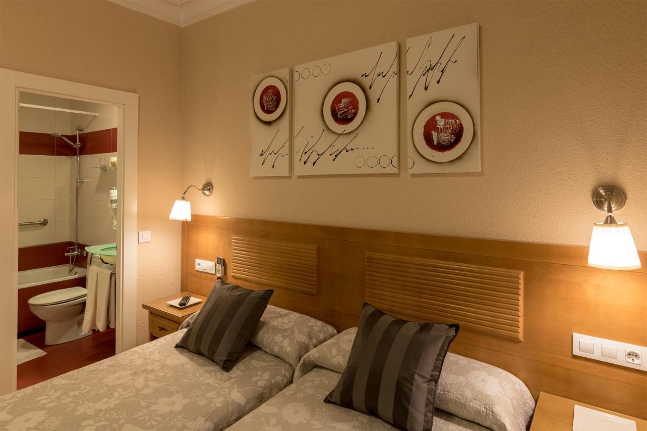 Hostal Santillan Madrid Eksteriør bilde